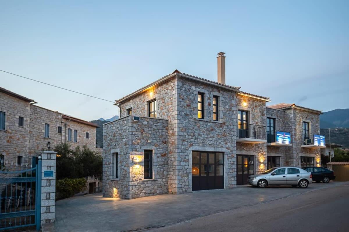 Mani Stone Built Home A Breath Away To The Sea Stoupa Bagian luar foto